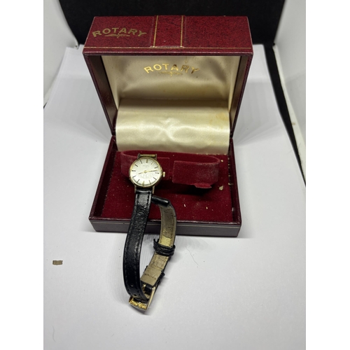 575 - A 9 CARAT GOLD ROTARY 17 JEWEL WRIST WATCH WITH AF LEATHER STRAP IN ORIGINAL PRESENTATION BOX