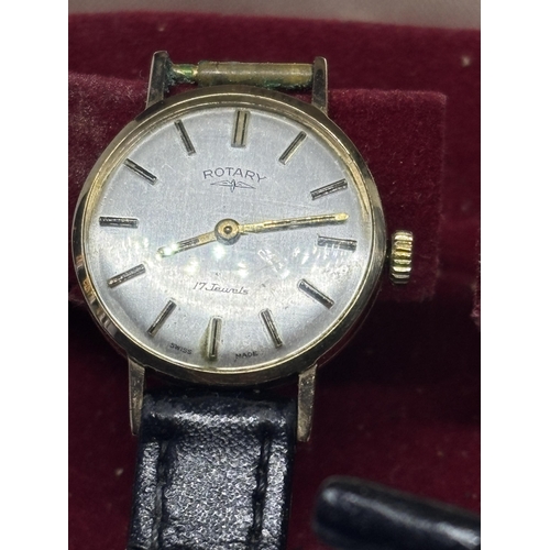 575 - A 9 CARAT GOLD ROTARY 17 JEWEL WRIST WATCH WITH AF LEATHER STRAP IN ORIGINAL PRESENTATION BOX