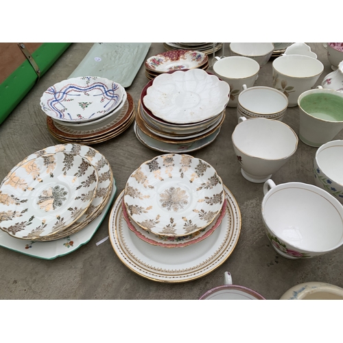 2097 - A COLLECTION OF VARIOUS CERAMIC PLATES, CUPS, SAUCERS, ETC