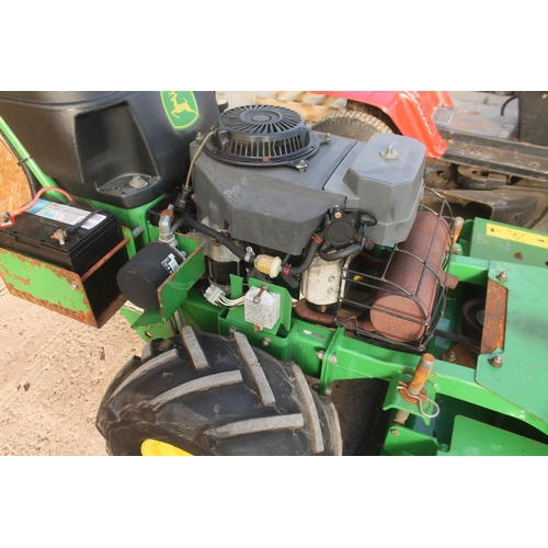 130 - JOHN DEERE MOWER, GOOD RUNNER NEEDS NEW DRIVE BELT  + VAT