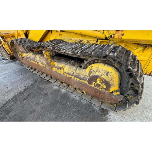 201 - A 1989 KOMATSU D575 DOZER, 5.6K HOURS,  IN GOOD WORKING ORDER BUT NO WARRANTY GIVEN - PLUS VAT