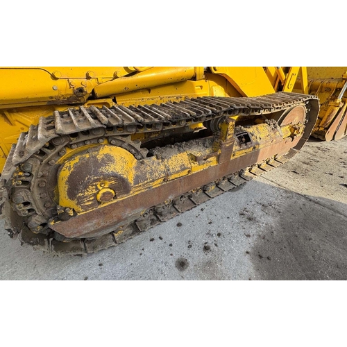 201 - A 1989 KOMATSU D575 DOZER, 5.6K HOURS,  IN GOOD WORKING ORDER BUT NO WARRANTY GIVEN - PLUS VAT