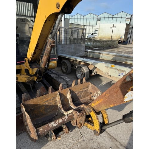 202 - A CATERPILLAR  302.5  MINI  DIGGER WITH EXCAVATOR (2005) GWO COMPLETE WITH A DITCHING BUCKET A NEW 2... 