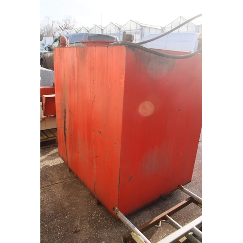 232 - RED SILKOLENE OIL TANK +VAT