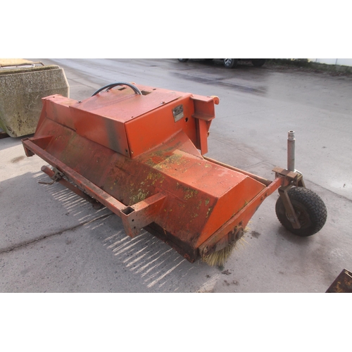 252 - MOUNTED ROAD SWEEPER + VAT