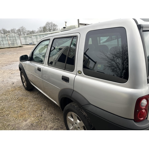 180 - A LAND ROVER FREELANDER SERENGETI SE ESTATE CAR HS03TRX SILVER PETROL FIRST REG 26/08/03 MOT 20/09/2... 