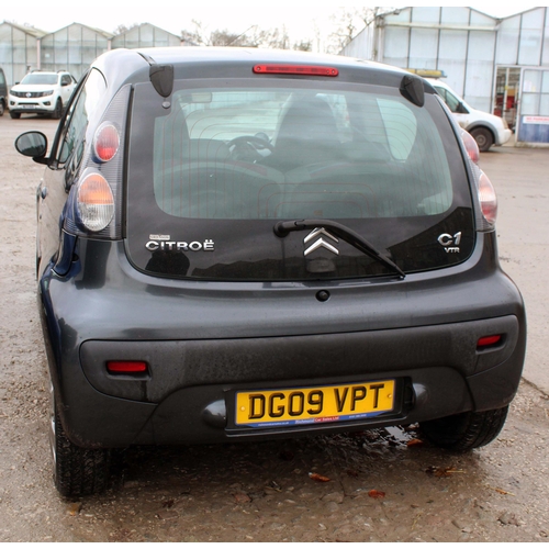 177 - A GREY CITROEN C1 VTR CAR  86000 MILES  MOT 28/10/25  REG 2009  SPARE WHEEL  RADIO  - NO VAT  - WHIL... 