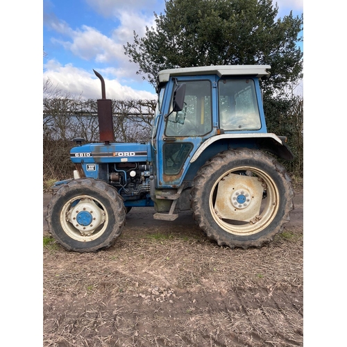 207 - A 1991 FORD 6810 TRACTOR (RARE MODEL), REGISTRATION H920 LRF, ONE OWNER FROM NEW WITH ORIGINAL OWNER... 