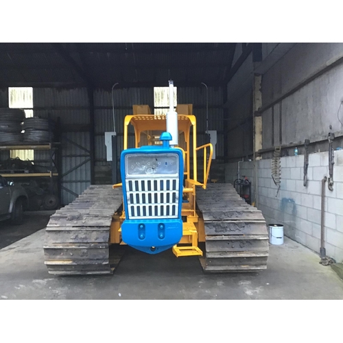 208 - A FORD 5000  4 CYLINDER TRACTOR UNIT COMPLETE WITH BROUGHTON 10 TONNE PTO DRIVEN WINCH HYDRAULICS CO... 