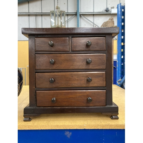 73 - A MINIATURE CHEST (POSSIBLE APPRENTICE PIECE) OF TWO OVER THREE DRAWERS, HEIGHT 41CM, WIDTH 42CM, DE... 