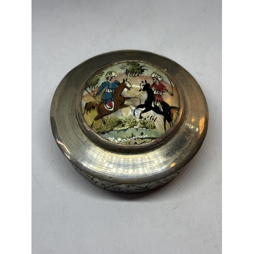 98 - A PERSIAN HAND PAINTED MOTHER OF PEARL MIROR LIDDED TRINKET BOX