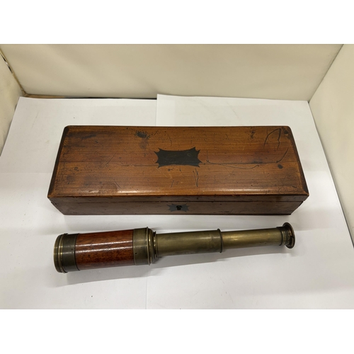 3 - A VINTAGE OAK AND BRASS TWO DRAWER TELESCOPE, BOXED