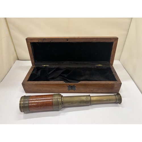 3 - A VINTAGE OAK AND BRASS TWO DRAWER TELESCOPE, BOXED