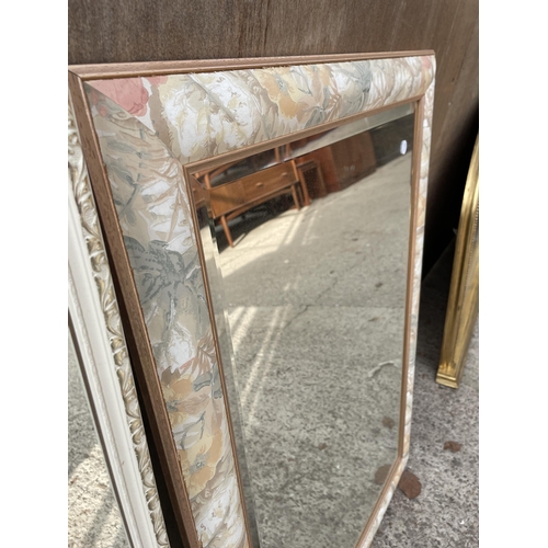 3044 - A BEVEL EDGE WALL MIRROR WITH FLORAL FRAME, 35