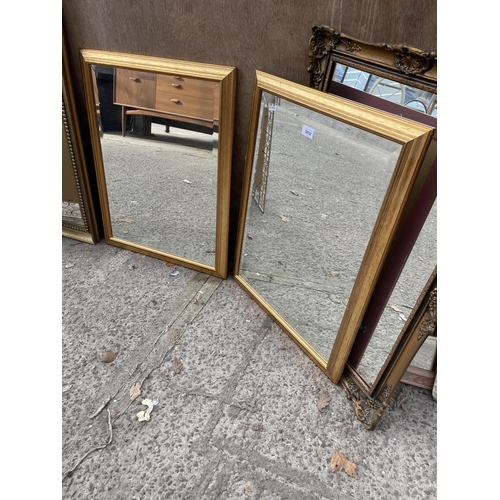 3052 - A PAIR OF GILT FRAMED BEVEL EDGE WALL MIRRORS, 27