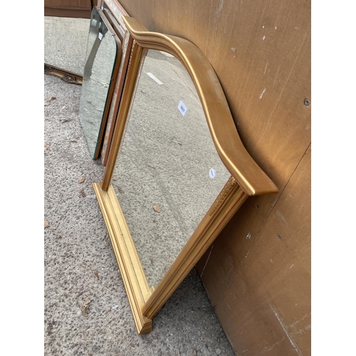 3057 - A GILT FRAMED OVERMANTEL BEVEL EDGE WALL MIRROR, 33