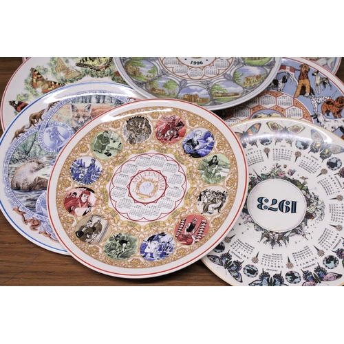 970 - FIFTEEN WEDGWOOD CHRISTMAS CABINET PLATES