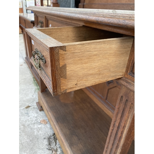 3122 - A VICTORIAN OAK MIRROR BACK BUFFET SIDEBOARD WITH MARBLE TOP ENCLOSING THREE DRAWERS, 44.5