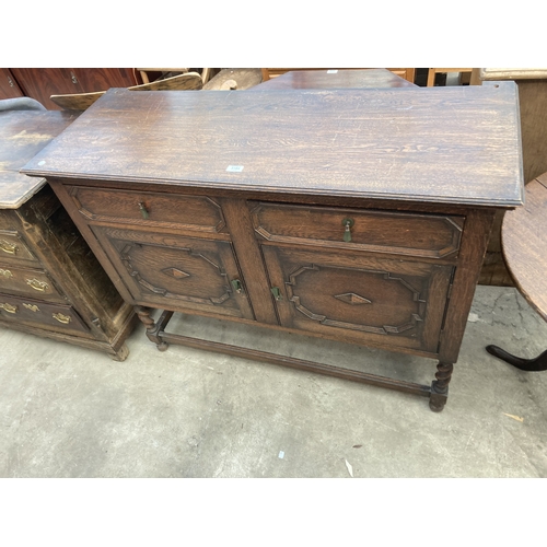 3164 - AN EARLY 20TH CENTURY OAK SIDEBOARD ON BARLEY TWIST LEGS 48