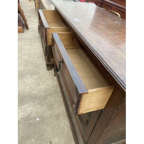 3164 - AN EARLY 20TH CENTURY OAK SIDEBOARD ON BARLEY TWIST LEGS 48