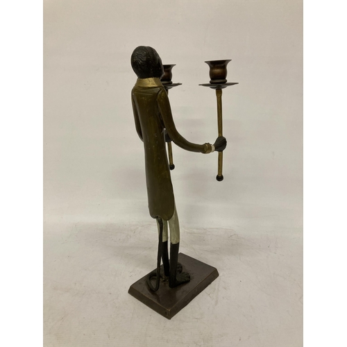 67 - A VINTAGE BRONZE/BRASS MAITLAND SMITH BUTLER MONKEY CANDLESTICK, HEIGHT 40.5CM