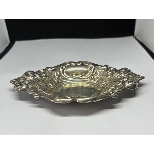  A HALLMARKED BIRMINGHAM SILVER ORNATE BOWL