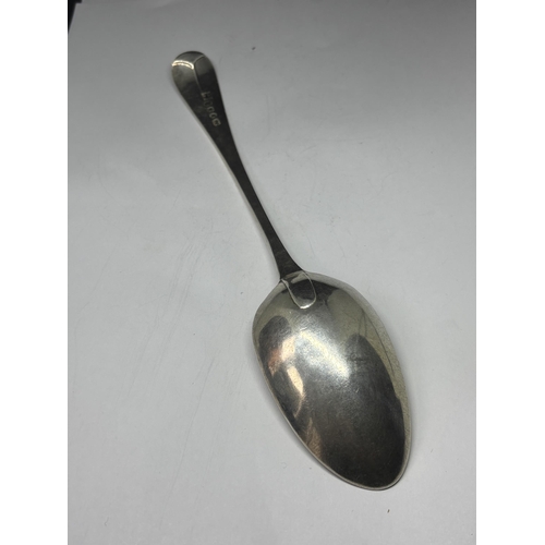  A GEORGE III HALLMARKED LONDON 1792 SILVER SPOON