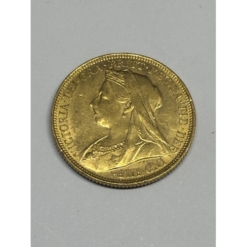 306 - A 1900 GOLD SOVEREIGN