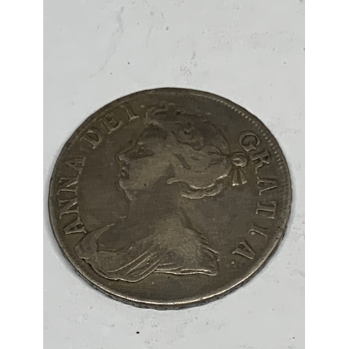 324 - A 1709 QUEEN ANNE HALF CROWN - CONDITION BELIEVED F - VF