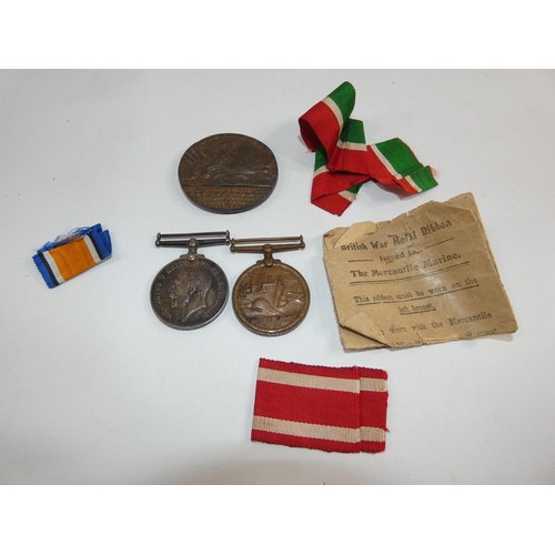 362 - A WORLD WAR I MEDAL GROUP AWARDED TO CHARLES QUINN COMPRISING OF BWM, MERCANTILE MARINE MEDAL AND A ... 