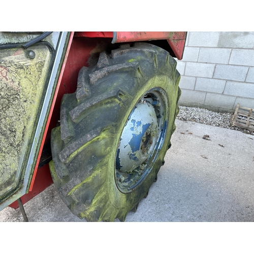 238 - A 1991 IMT 539 DELUX DIESEL TRACTOR, NON RUNNER (WATER IN ENGINE DUE TO LACK OF EXHAUST CAP). ONE OW... 