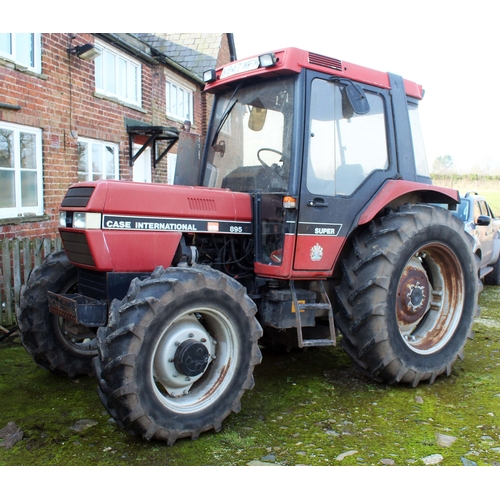 196 - CASE INTERNATIONAL 895 4 WD TRACTOR K647 MFM  5671 HRS  + VAT