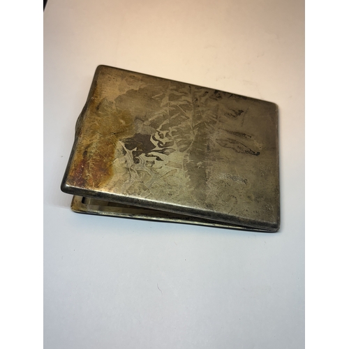 10A - A MARKED STERLING SILVER AND 14 CARAT GOLD CIGARETTE CASE GROSS WEIGHT 140.9 GRAMS