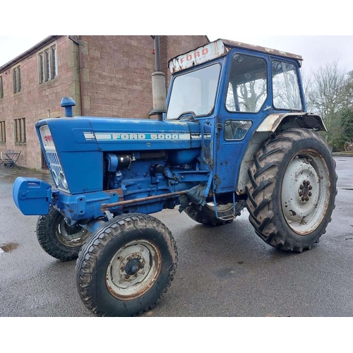 236 - A 1973 FORD 5000 TRACTOR, BARN STORED FOR 18 YEARS, ORIGINAL ENGINE BLOCK,  ORIGINAL DOORS, 3600 REC... 