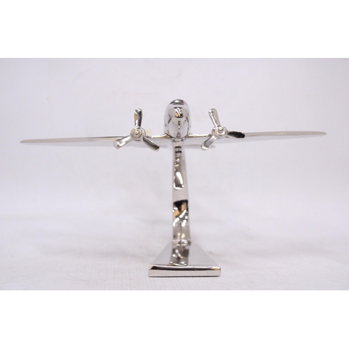 441 - A CHROME DAKOTA AEROPLANE, HEIGHT 16CM, LENGTH 20CM