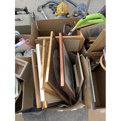 2271 - AN ASSORTMENT OF VARIOUS HOUSEHOLD CLEARANCE ITEMS