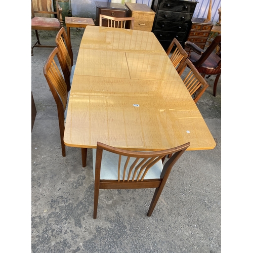 2501A - A RETRO MAPLE EXTENDING DINING TABLE, 56