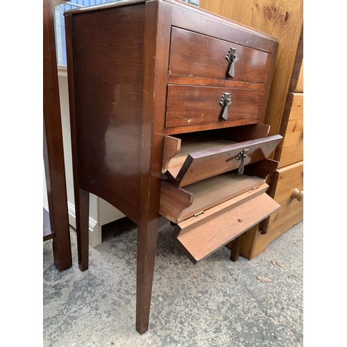 2589 - AN EDWARDIAN MAHOGANY FOUR DRAWER MUSIC CHEST