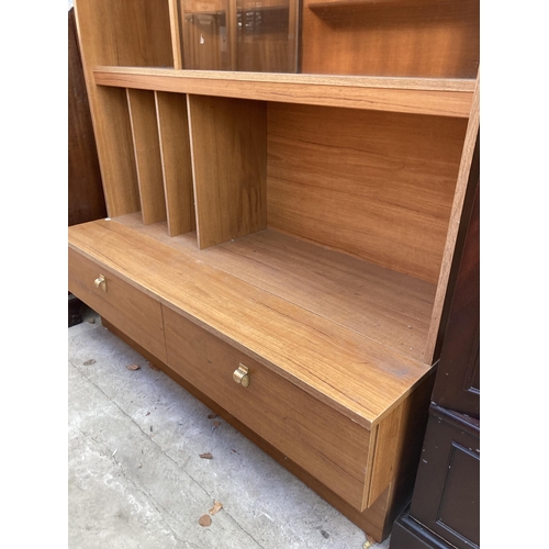 2784 - A SCHREIBER RETRO TEAK LOUNGE UNIT WITH TWO GLASS SLIDING DOORS, 48