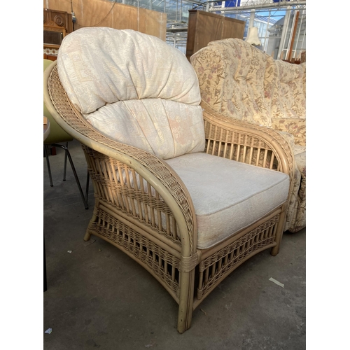 2791 - A WICKER AND BAMBOO CONSERVATORY CHAIR