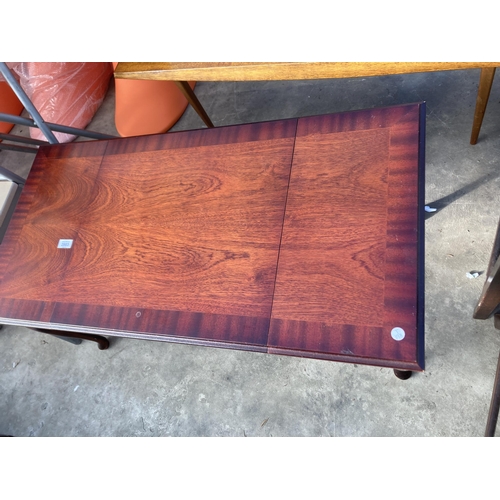 2803 - A COFFEE/GAMES TABLE ON CABRIOLE LEGS