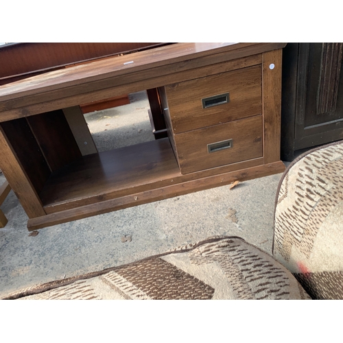 2823 - A PINE EFFECT LOW CORNER CABINET