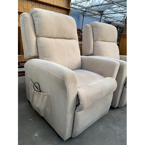 2846 - AN ELECTRIC RECLINER CHAIR