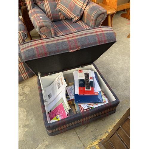 3130 - A FOUR PIECE LOUNGE SUITE IN TARTAN, THE CHAIRS BEING ON CABRIOLE LEGS