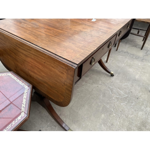 3159 - A 19TH CENTURY MAHOGANY AND CROSSBANDED SOFA TABLE WITH TWO DRAWERS AND TWO SHAM DRAWERS