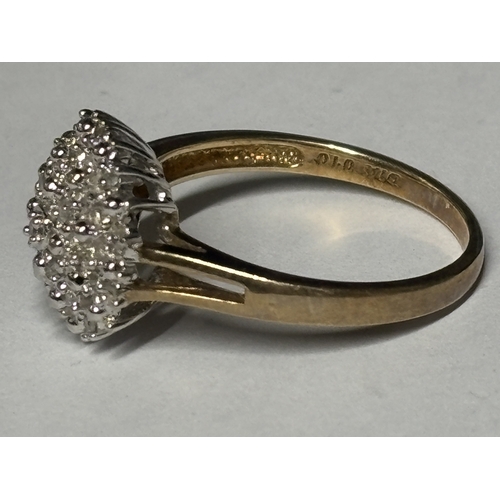 520 - A MARKED 9 CARAT GOLD DIAMOND CLUSTER RING SIZE 0