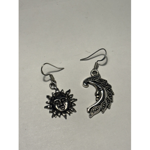 535 - A PAIR OF MARKED SILVER EARRINGS - MOON AND SUN IN A PRESENTATION BOX