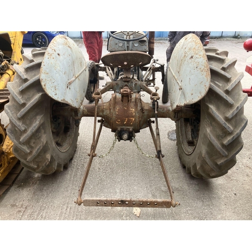 250C - A FERGUSON T20 PETROL TVO TRACTOR, WHEN NEW IT WAS PURCHASED FROM S AND W HOLLAND BROCKEN CROSS MACC... 