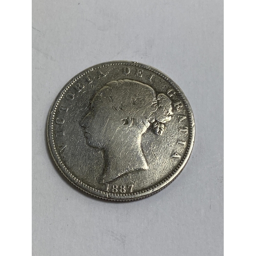 480 - A VICTORIAN SILVER HALF CROWN, 1887 AND SIXPENCE 1885