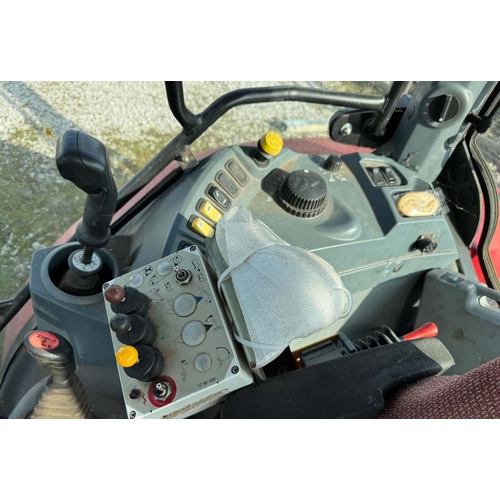 195 - A McCORMICK T3 AGROLUBE 4 WHEEL DRIVE 95hp. TRACTOR AND McCORMICK LIFT MASTER FORE END LOADER ML63 5... 